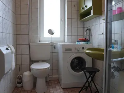 Bad mit Waschmaschiene