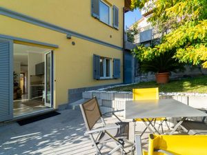 23579392-Ferienwohnung-4-Nesso-300x225-4