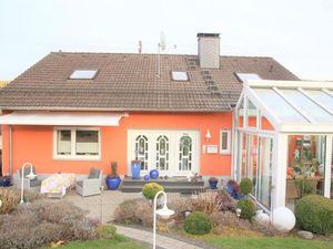 23461960-Ferienwohnung-3-Netphen-300x225-5