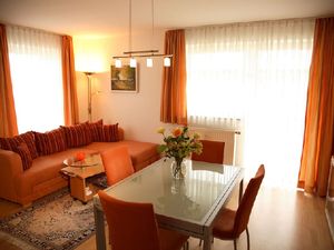 22138831-Ferienwohnung-4-Neualbenreuth-300x225-2