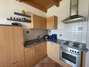 23352790-Ferienwohnung-4-Neualbenreuth-300x225-2