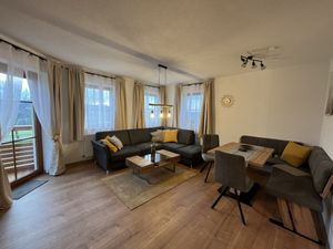 23189575-Ferienwohnung-3-Neualbenreuth-300x225-4