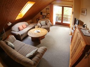 23835810-Ferienwohnung-3-Neuberend-300x225-0