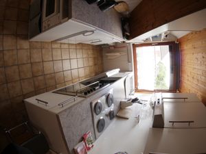 23835810-Ferienwohnung-2-Neuberend-300x225-3