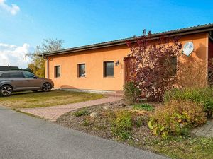 Ferienwohnung für 4 Personen (80 m²) in Neuendorf (Bei Saal)