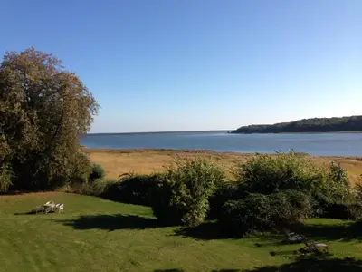 Ausblick aus dem Fenster. Traumhafter Ausblick vom Balkon der Wohnung 6
