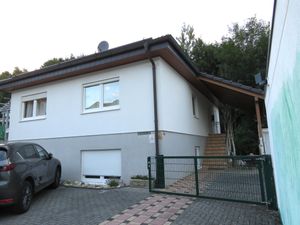 Ferienwohnung für 6 Personen (108 m²) in Neuhäusel