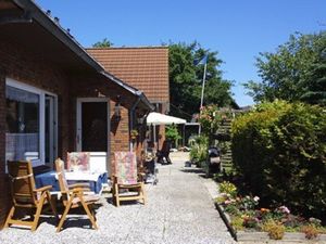 21525841-Ferienwohnung-4-Neuharlingersiel-300x225-3