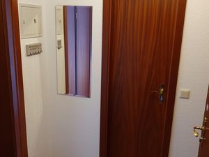 23947982-Ferienwohnung-2-Neuharlingersiel-300x225-4