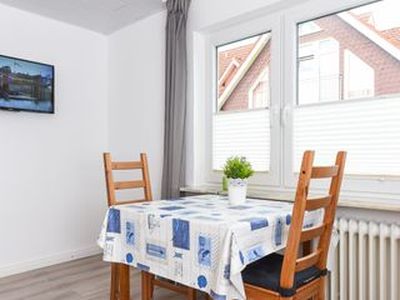 Ferienwohnung für 2 Personen (45 m²) in Neuharlingersiel 8/10