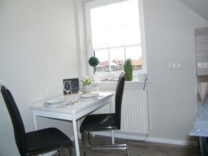 23917847-Ferienwohnung-2-Neuharlingersiel-300x225-0