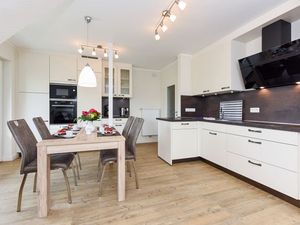 21862751-Ferienwohnung-4-Neuharlingersiel-300x225-3