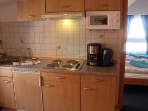 23560640-Ferienwohnung-4-Neuharlingersiel-300x225-4