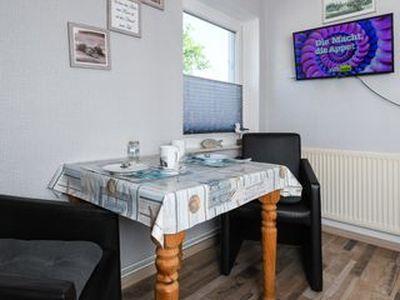 Ferienwohnung für 2 Personen (30 m²) in Neuharlingersiel 9/10