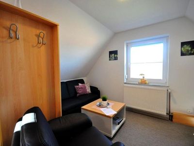 Ferienwohnung für 2 Personen (30 m²) in Neuharlingersiel 8/10