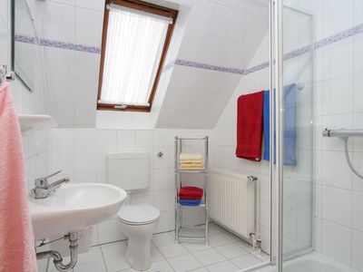 Ferienwohnung für 4 Personen (60 m²) in Neuharlingersiel 6/8