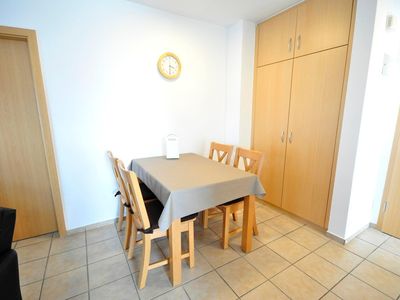 Ferienwohnung für 4 Personen (42 m²) in Neuharlingersiel 4/10