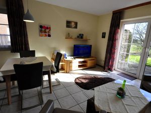 23989105-Ferienwohnung-4-Neuharlingersiel-300x225-3