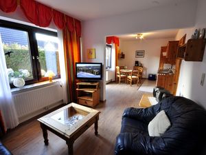 23989134-Ferienwohnung-3-Neuharlingersiel-300x225-3