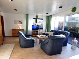 23989128-Ferienwohnung-3-Neuharlingersiel-300x225-3