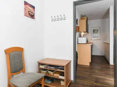 Ferienwohnung für 2 Personen (30 m²) in Neuharlingersiel 4/10