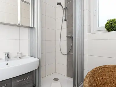 Ferienwohnung für 2 Personen (30 m²) in Neuharlingersiel 6/10