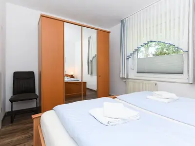 Ferienwohnung für 2 Personen (30 m²) in Neuharlingersiel 8/10