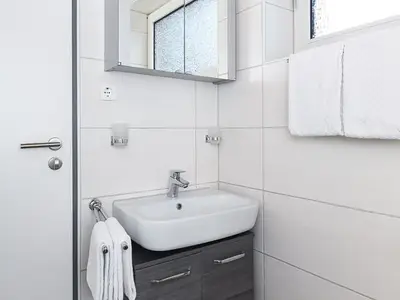 Ferienwohnung für 2 Personen (25 m²) in Neuharlingersiel 3/10