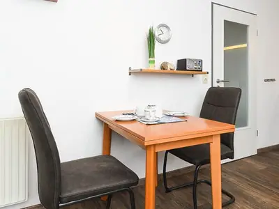 Ferienwohnung für 2 Personen (30 m²) in Neuharlingersiel 6/10