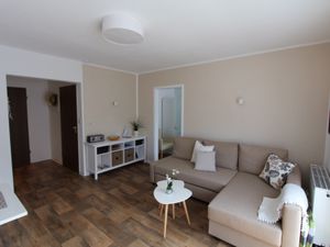 21526223-Ferienwohnung-3-Neuharlingersiel-300x225-1