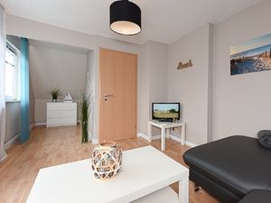 21525685-Ferienwohnung-2-Neuharlingersiel-300x225-4