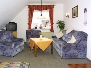 21525847-Ferienwohnung-4-Neuharlingersiel-300x225-5