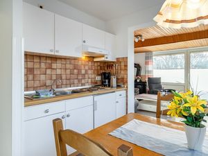 21526607-Ferienwohnung-3-Neuharlingersiel-300x225-5