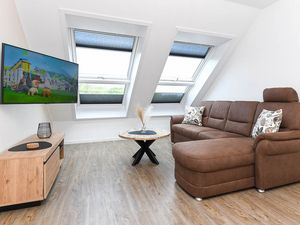 24018695-Ferienwohnung-4-Neuharlingersiel-300x225-5