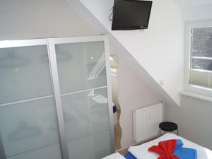 21526635-Ferienwohnung-2-Neuharlingersiel-300x225-3