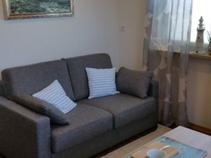 21525783-Ferienwohnung-2-Neuharlingersiel-300x225-4