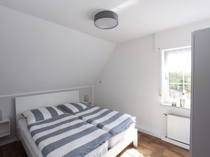 21526229-Ferienwohnung-3-Neuharlingersiel-300x225-3