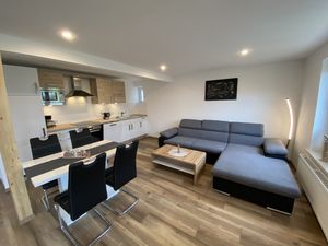 23385513-Ferienwohnung-3-Neuharlingersiel-300x225-5