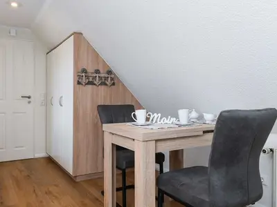 Ferienwohnung für 2 Personen (30 m²) in Neuharlingersiel 3/10