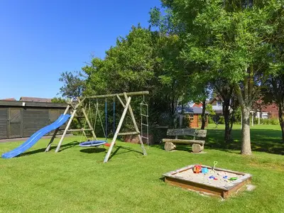 Ferienwohnung für 7 Personen (90 m²) in Neuharlingersiel 6/10