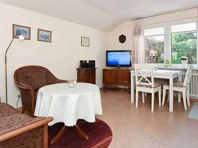 Ferienwohnung für 2 Personen (36 m²) in Neuharlingersiel 4/10