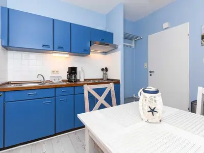 Ferienwohnung für 3 Personen (38 m²) in Neuharlingersiel 8/10