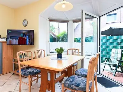 Ferienwohnung für 5 Personen (45 m²) in Neuharlingersiel 9/10