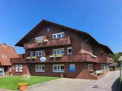 Ferienwohnung für 4 Personen (42 m²) in Neuharlingersiel 2/10