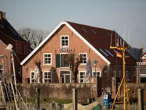 Ferienwohnung für 3 Personen (42 m²) in Neuharlingersiel