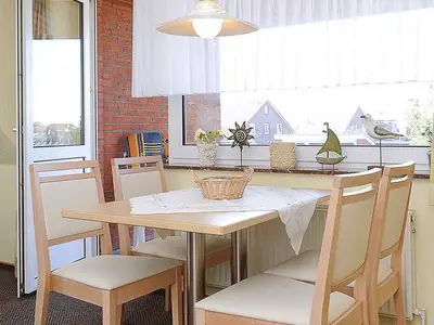 Ferienwohnung für 4 Personen (55 m²) in Neuharlingersiel 8/10