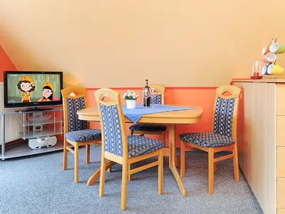 Ferienwohnung für 4 Personen (50 m²) in Neuharlingersiel 9/10