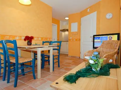 Ferienwohnung für 2 Personen (43 m²) in Neuharlingersiel 9/10