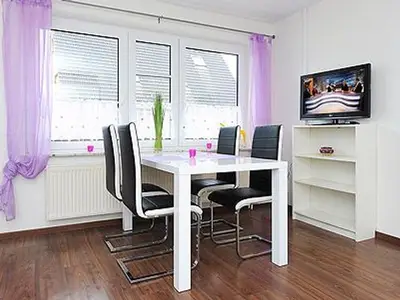 Ferienwohnung für 2 Personen (45 m²) in Neuharlingersiel 8/10