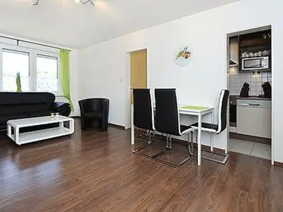 Ferienwohnung für 4 Personen (45 m²) in Neuharlingersiel 6/10